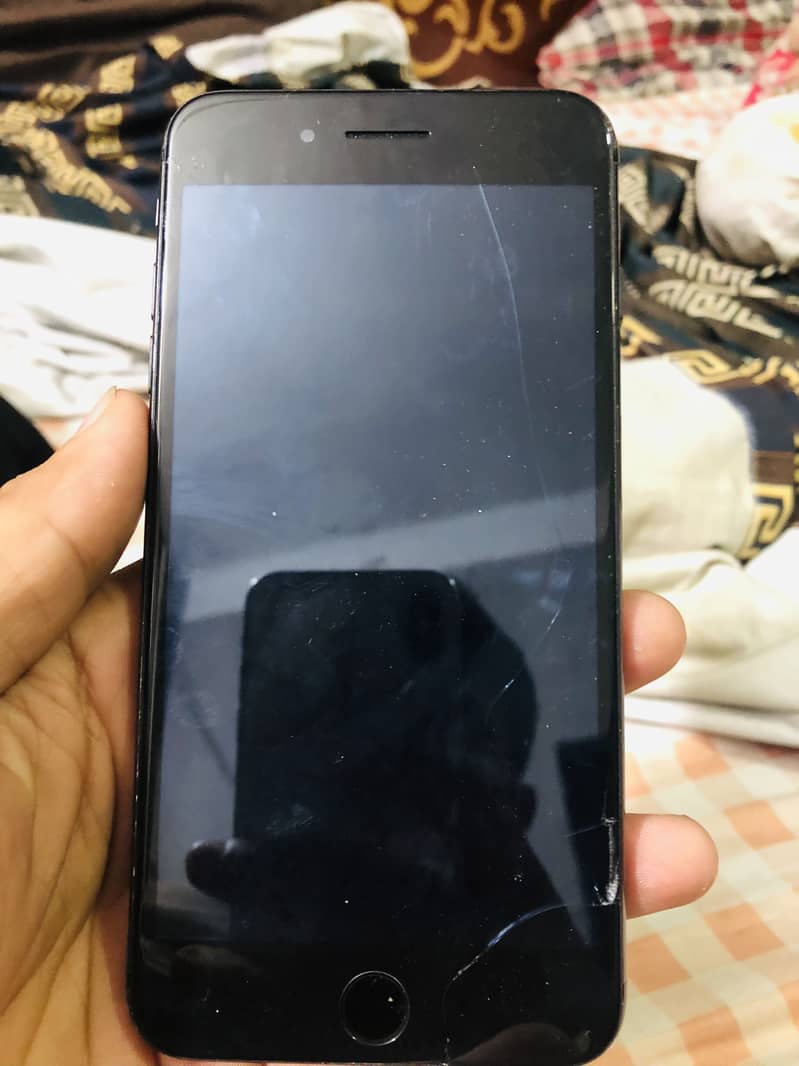 Apple iPhone 7 Plus 5