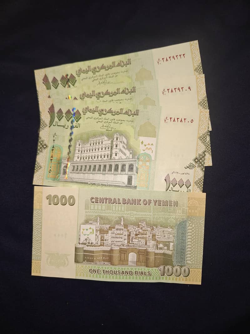different countries currency notes 2