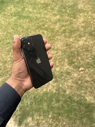 IPHONE 11 JV 64GB BH83 WATERPACK AIR TIGHT ALL OK JUST BACK BREAK