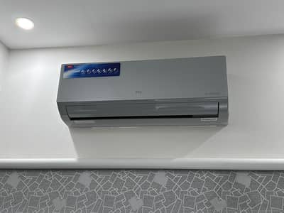 DC Inverter AC - 1 Ton TCL