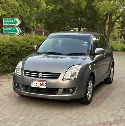 Suzuki Swift 1.3 DLX 2016. Totel Genuine.