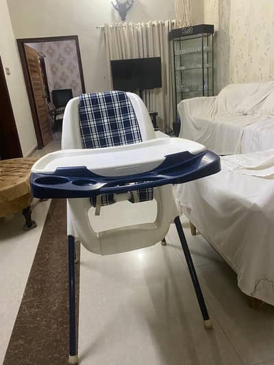 Infant dining chair