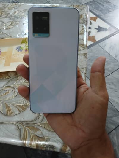 Vivo Y33s