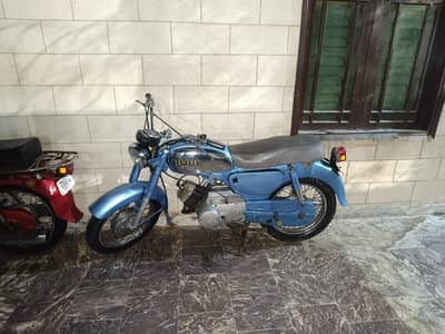 Old Is Gold (Yamaha YB 125)