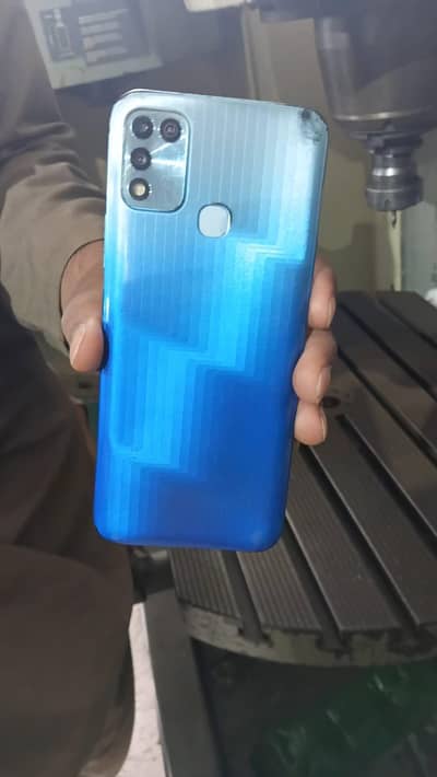 Infinix Hot 11 Play