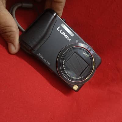 Lumix Panasonic Digital camera