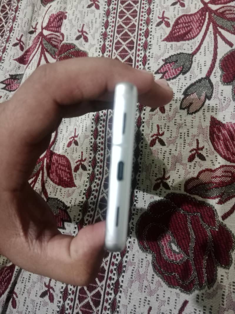 Google Pixel 7a 1
