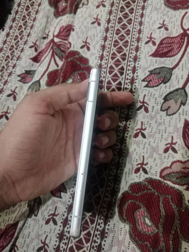 Google Pixel 7a 3
