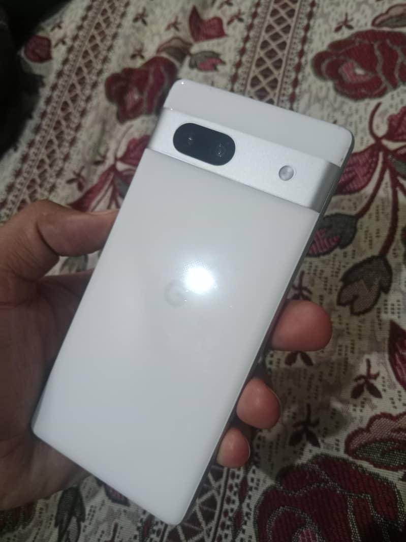 Google Pixel 7a 5