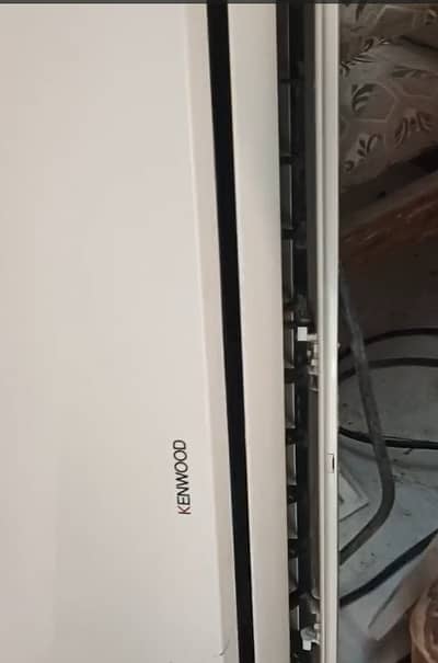 PEAR OF AIR CONDITIONERS