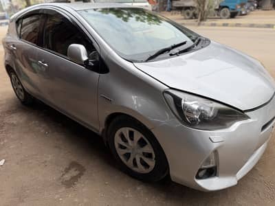 Toyota Aqua 2013