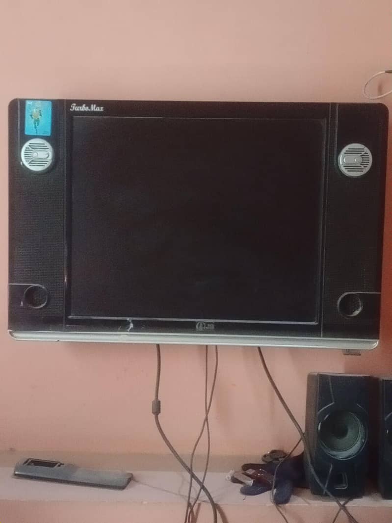 LCD TV 0