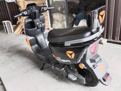 yadea gt30 sale on lush condition