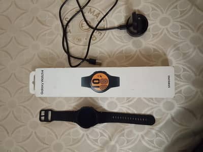 Samsung Galaxy Watch 4