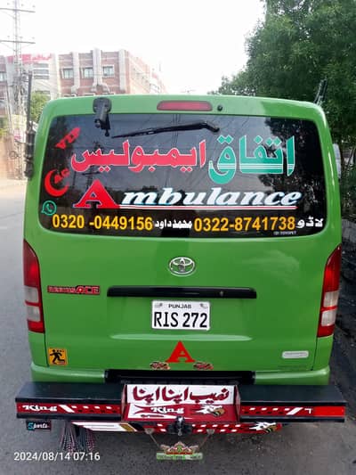 Toyota hiace 2008/14
