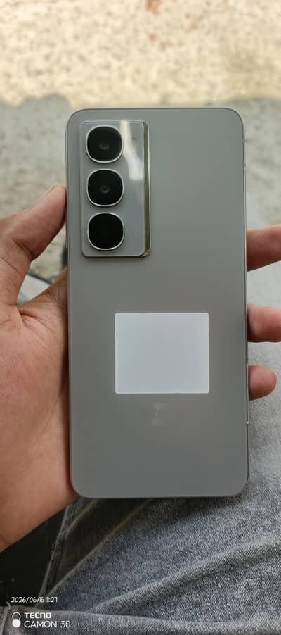 Itel City 100