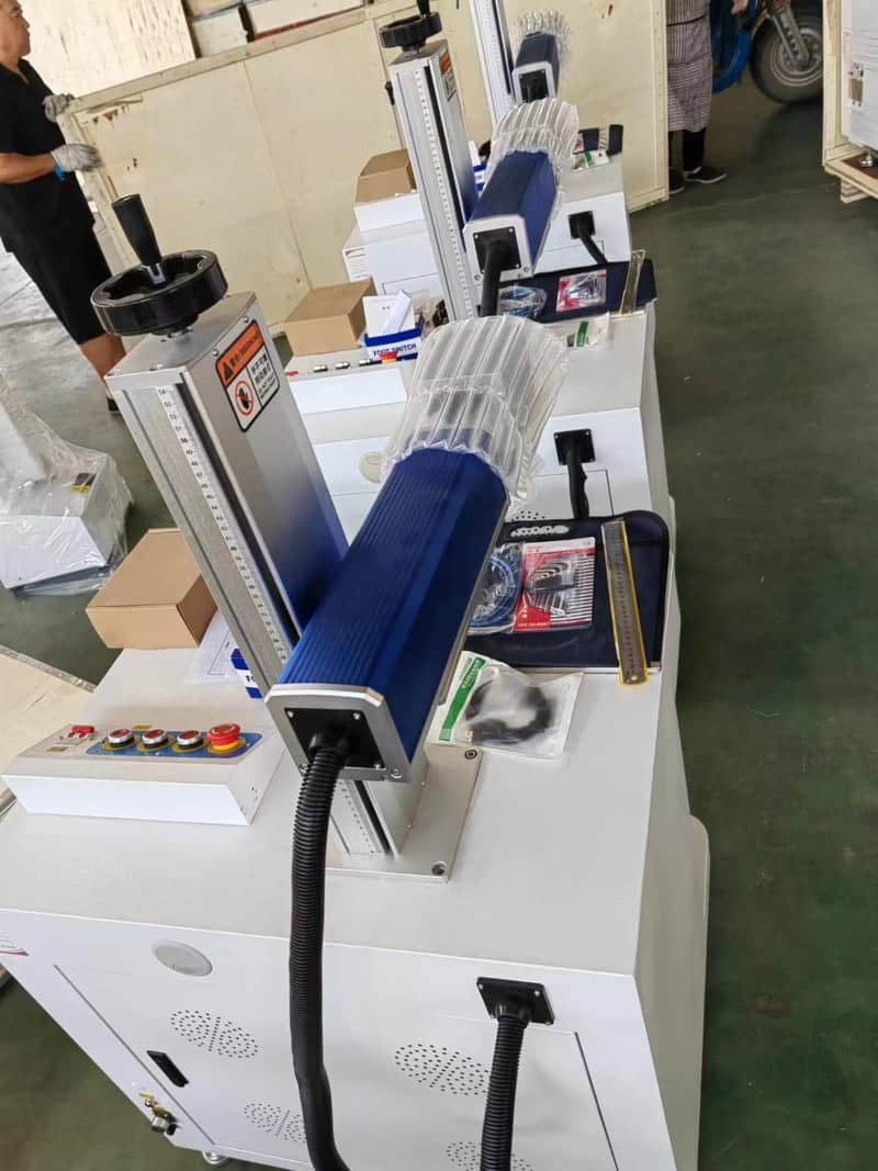 Fiber laser marking machine 15