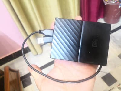 WD EXTERNAL HARD DRIVE 1 TB
