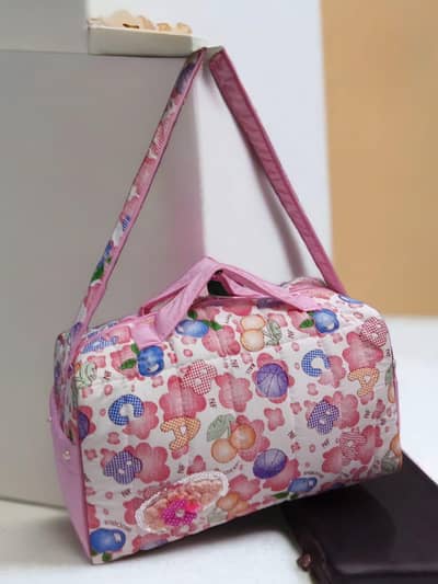 ladies hand bags available