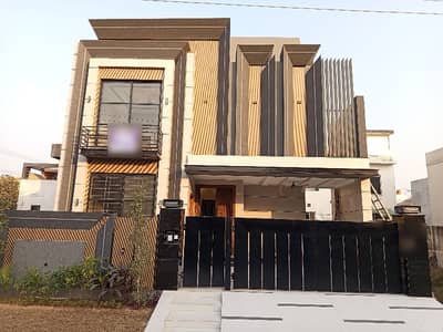 Ready To Sale A House 10 Marla In Formanites Housing Scheme - Block M Lahore