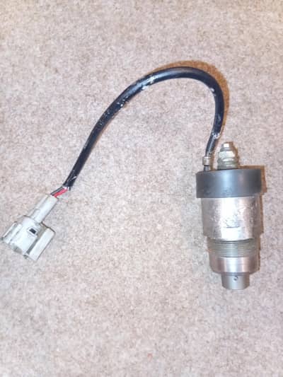 1996 toyota aurf 3.0 diesel fuel pump