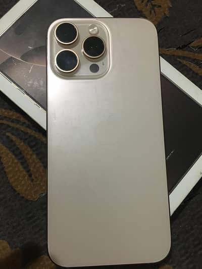 Apple iPhone 16 Pro Max