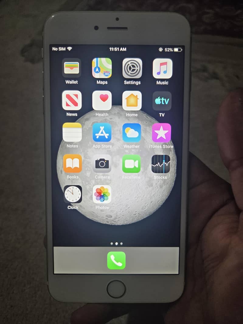 Apple iPhone 6 Plus 1