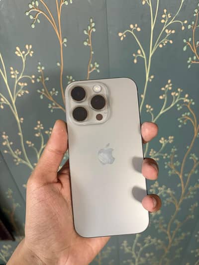Apple iPhone 16 pro