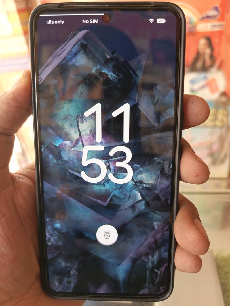 Google Pixel 8 Pro 4