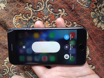 iPhone SE 64GB