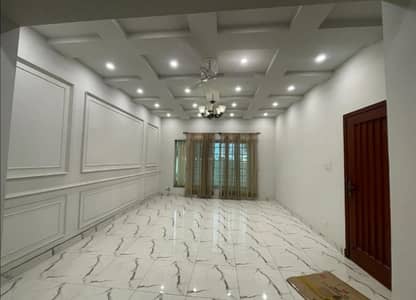 Bahria Enclave Sector C2 10 Marla Full House Available For Rent On Prime Location And Reasonable