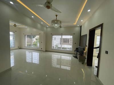5 Marla House Avaliable For Rent In Bahria Enclave 3 Bed Accommodation 1 American Kitchen 1 Servent Two Species TV Lounge Available For Rent.