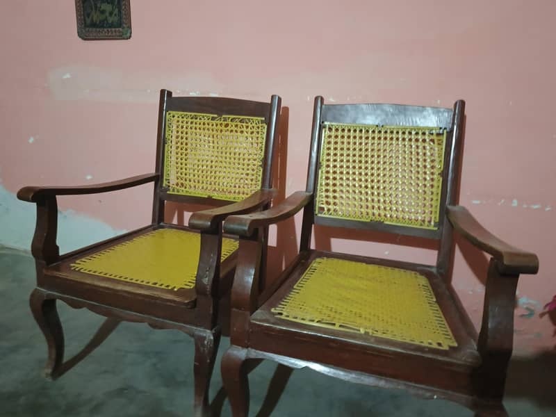 4 chairs 4