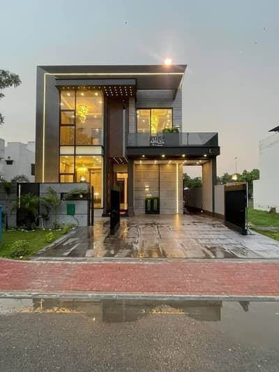 10 MARLA DOUBLE HIGHT LOBBY HOUSE FOR SALE IN JOHAR BLOCK BAHRIA TOWN LAHORE