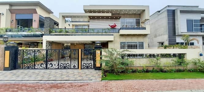 1 KANAL HOUSE FOR SALE IN JASMINE BLOCK SECTOR C BAHRIA TOWN LAHORE