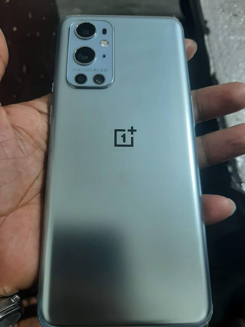 One Plus 9 Pro 0