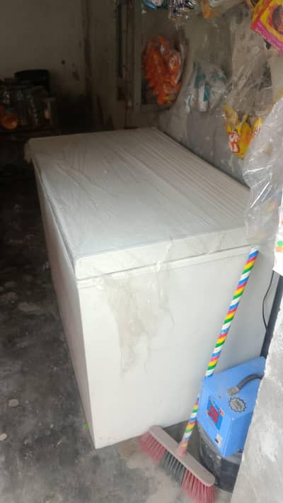 waves deep freezer single door medium size