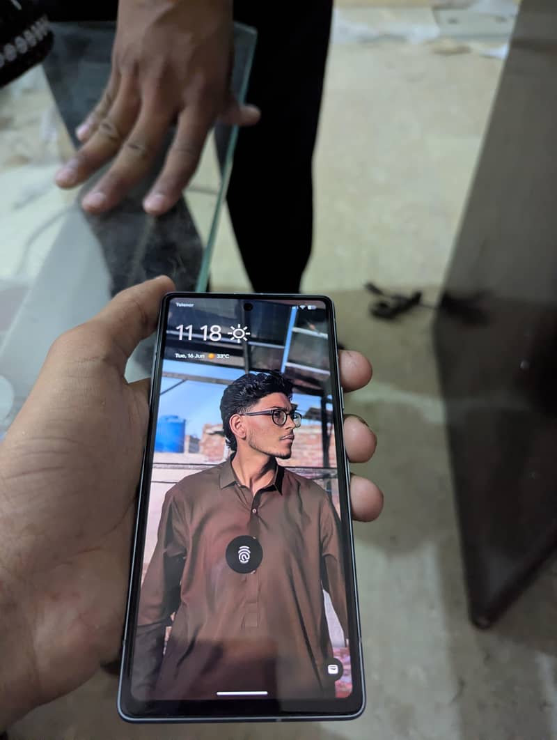 Google Pixel 7a 10
