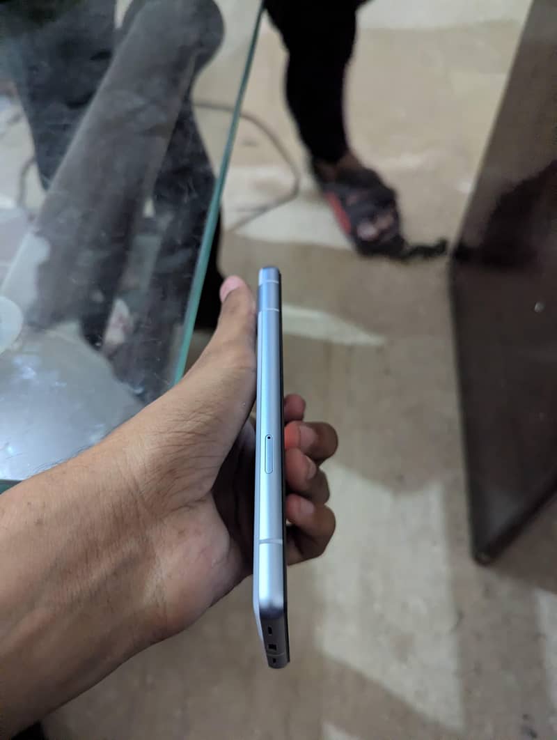 Google Pixel 7a 4