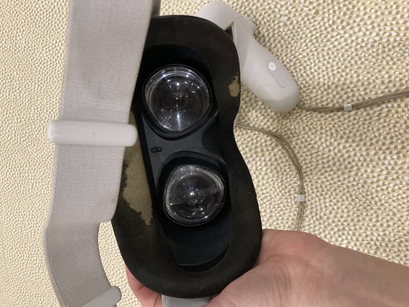 Oculus Quest 2 2