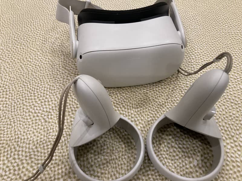 Oculus Quest 2 4