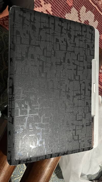 Hp revolve i5/5th gen