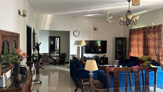 Army Housing Complex 3 Bed Rooms Flat For Sale Is Available Askari 10 - Sector F Lahore Cantt