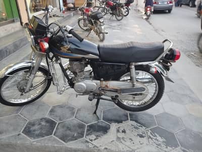 Honda CG 125 2005 Model