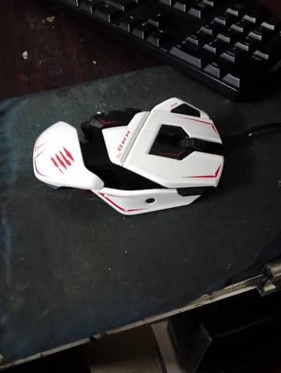 8200 DPI Gaming Mouse (Extendable) Ergonomic Design