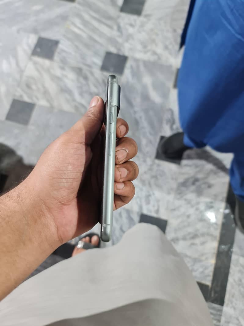 Google Pixel 8 7