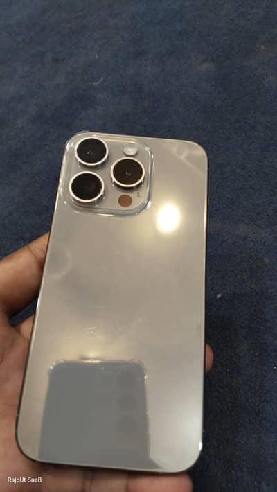 Apple iPhone 15 Pro