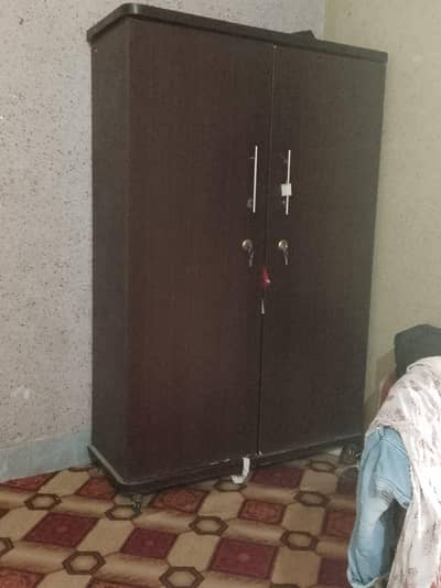 2door almari