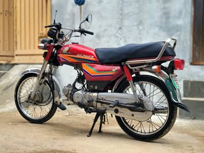 Honda CD 70 excellent and genuine condition