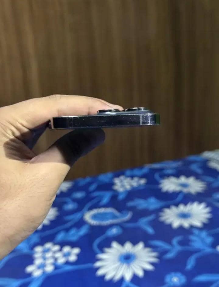 iPhone 14 Pro 2